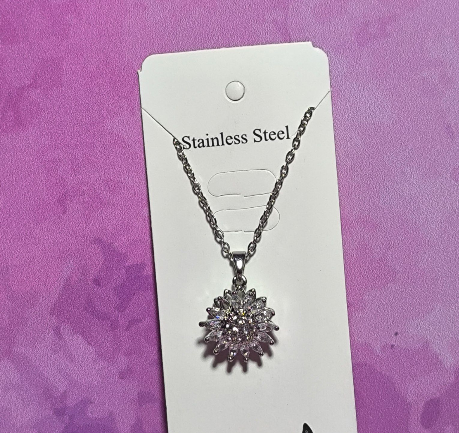 گردنبند چرخشی