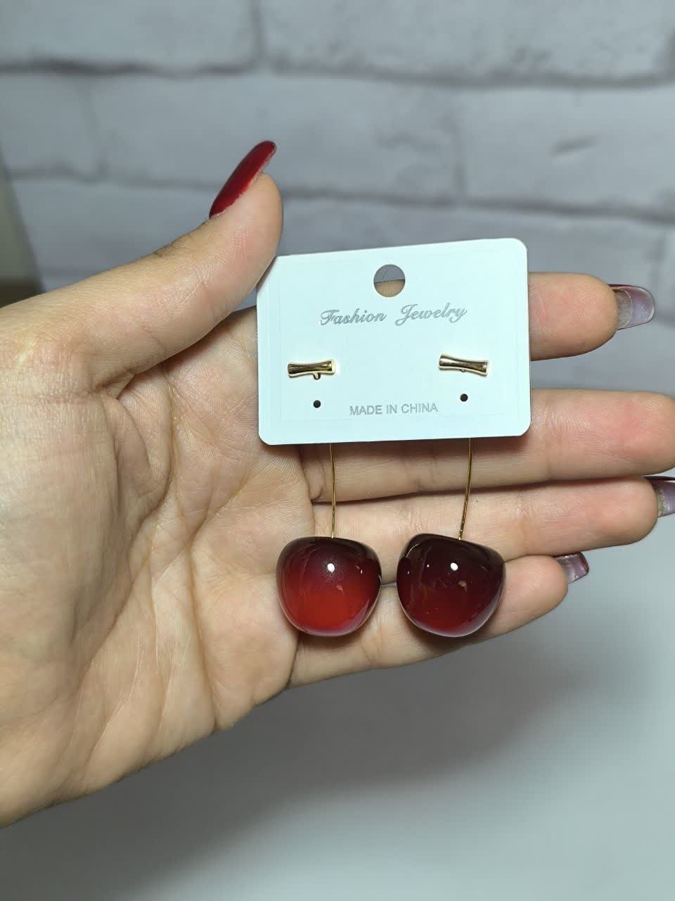 گوشواره گیلاسی