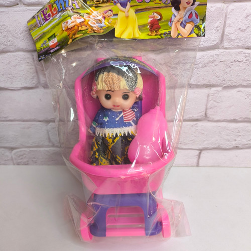 کالسکه با عروسک