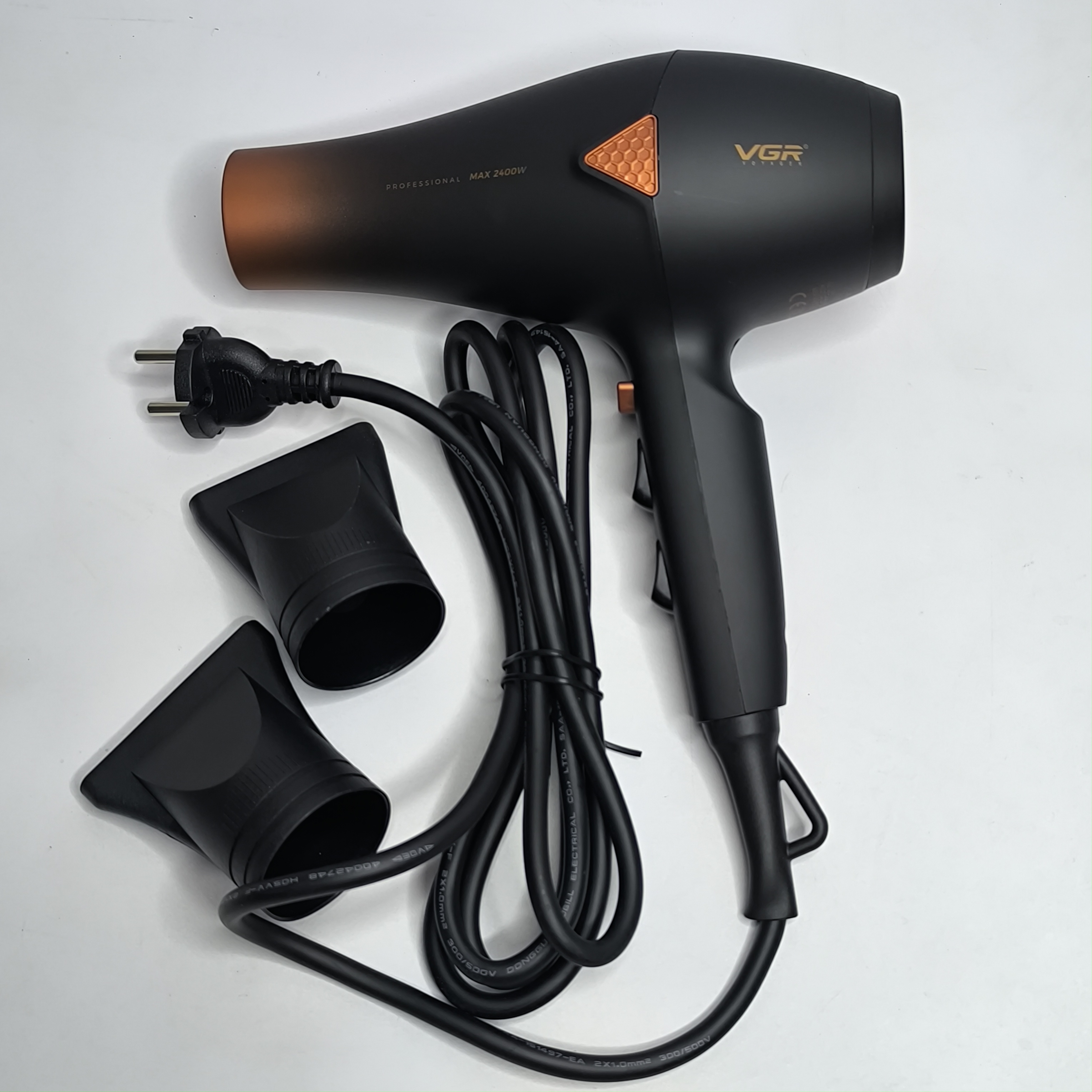 سشوار حرفه ای وی جی آر مدل V-455 وات ۲۴۰۰