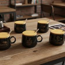ماگ درب دار و قاشق دار COFFEE