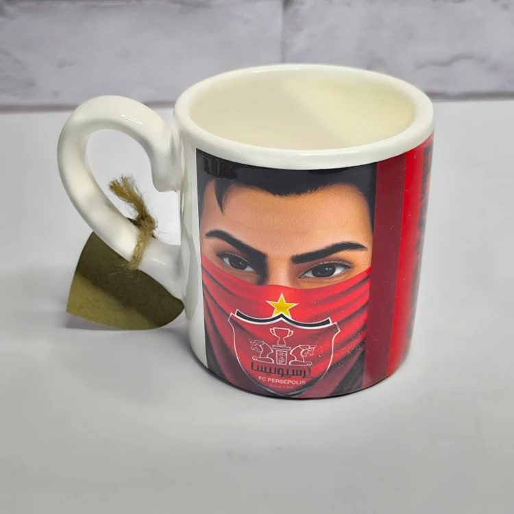 لیوان پرسپولیسی